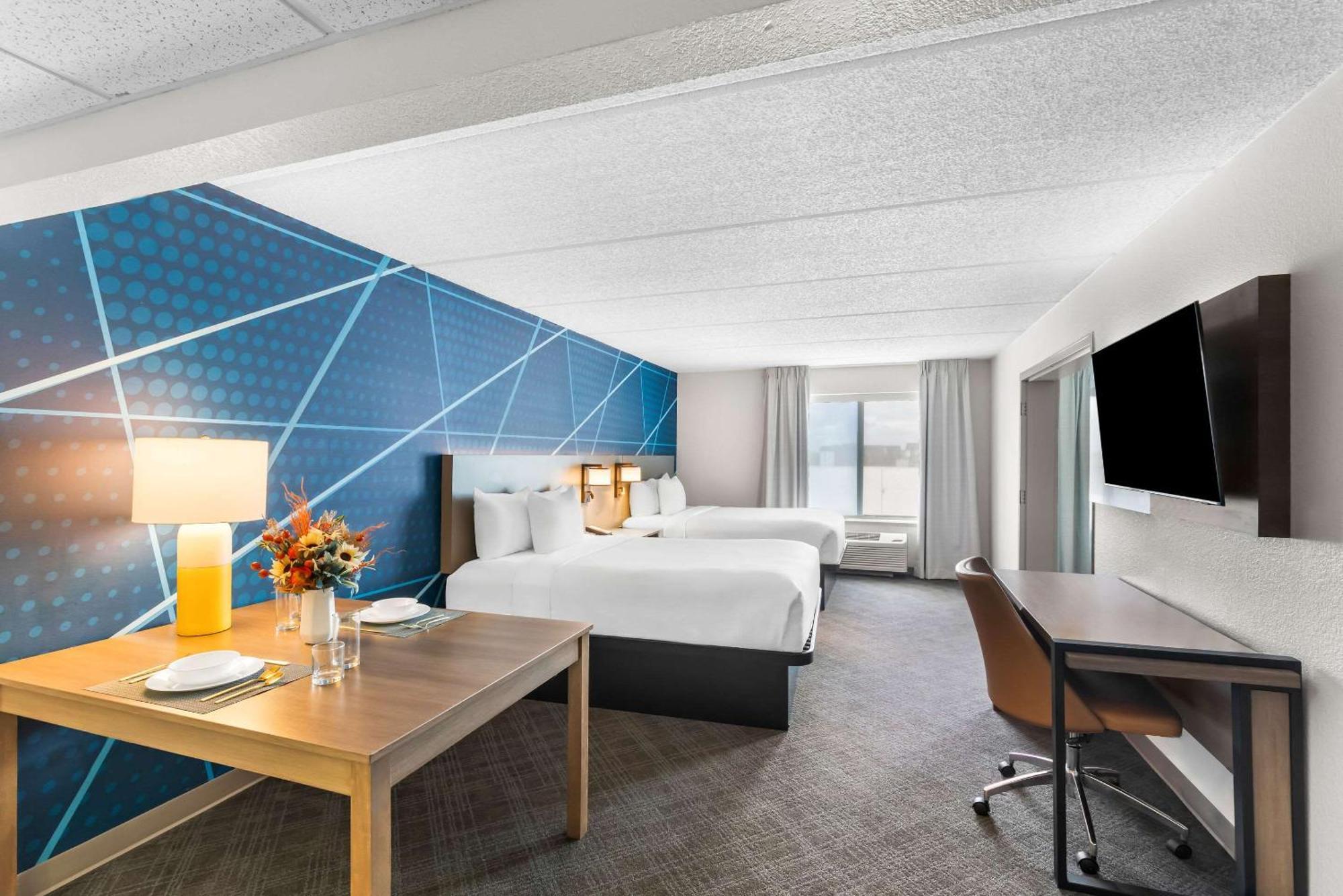 Comfort Suites Austin Airport Extérieur photo