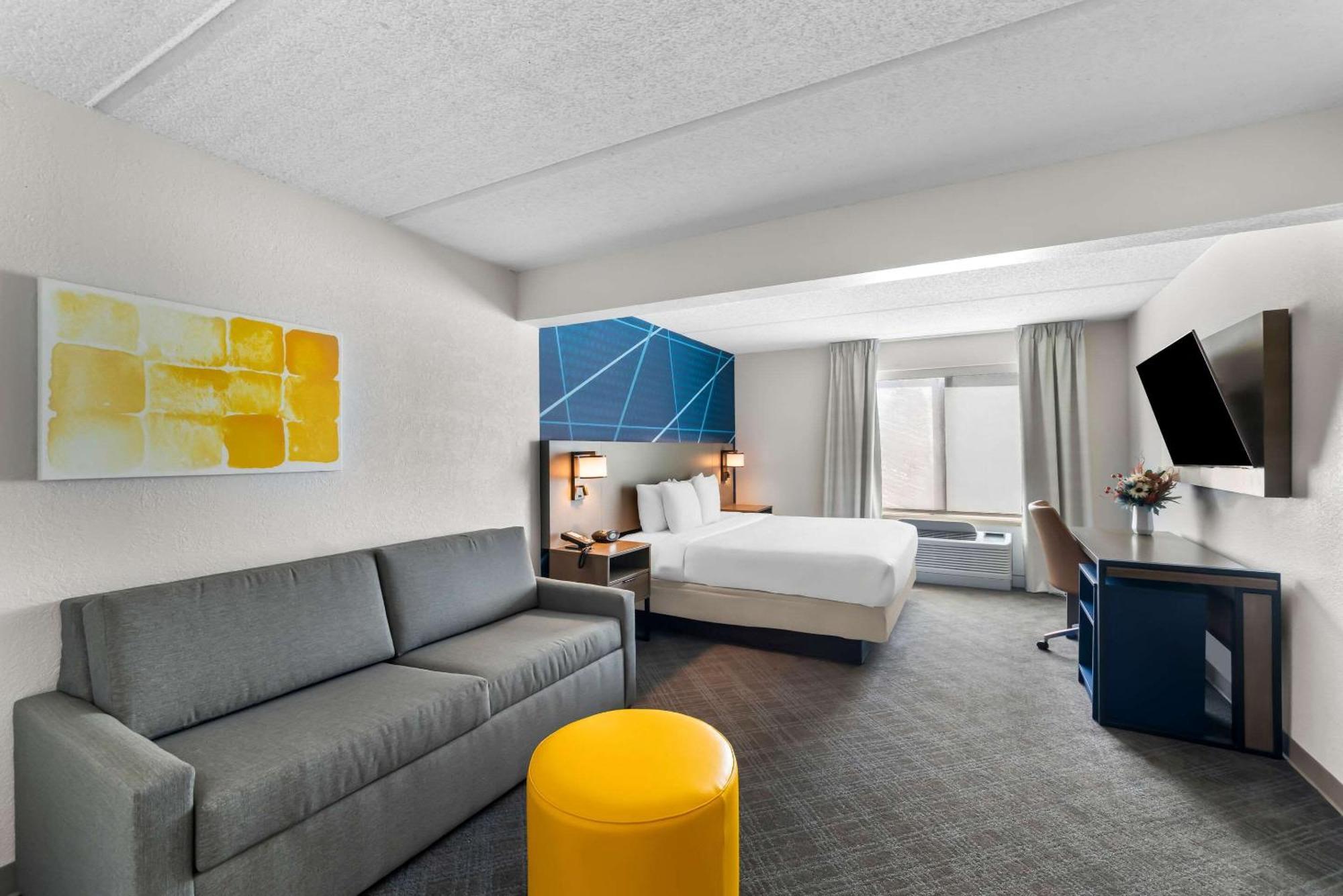 Comfort Suites Austin Airport Extérieur photo