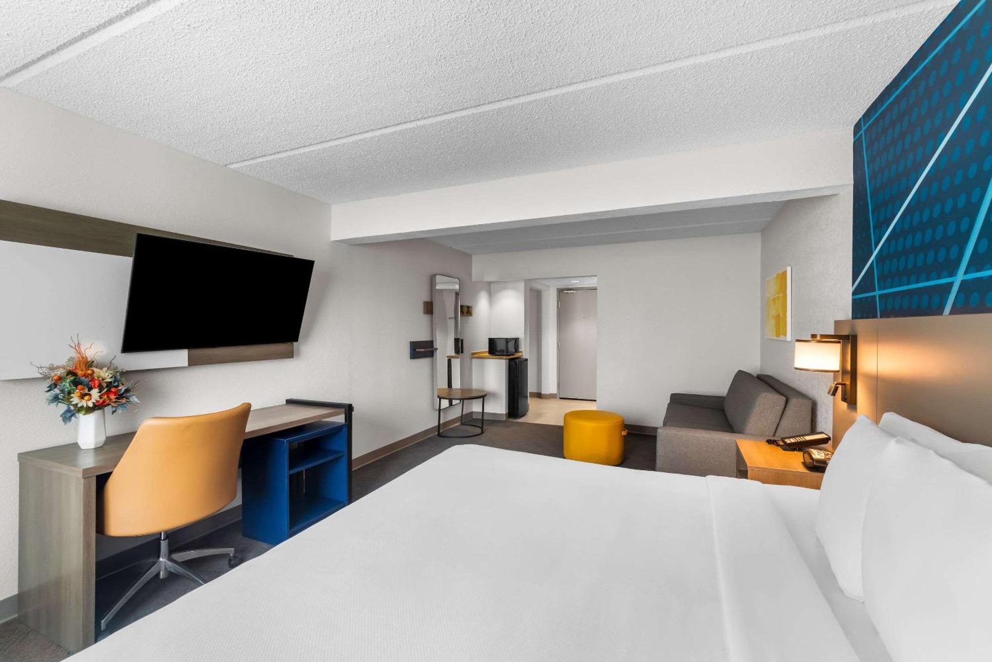 Comfort Suites Austin Airport Extérieur photo