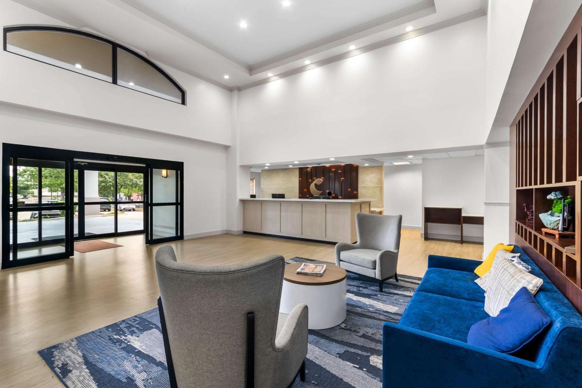 Comfort Suites Austin Airport Extérieur photo