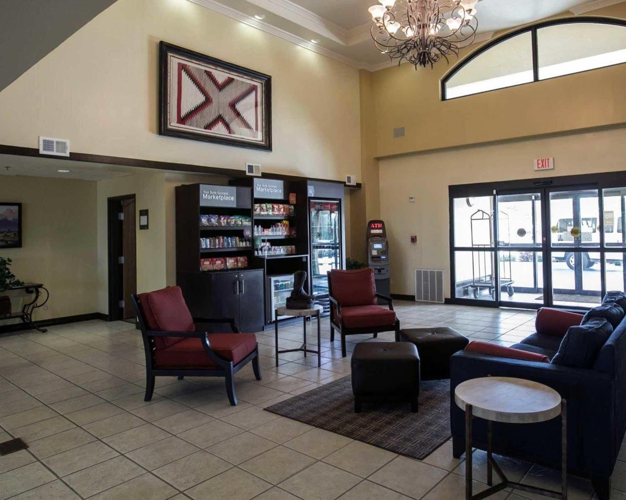 Comfort Suites Austin Airport Extérieur photo
