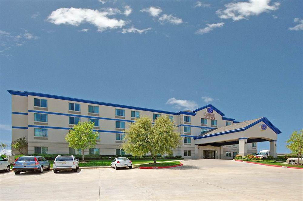 Comfort Suites Austin Airport Extérieur photo